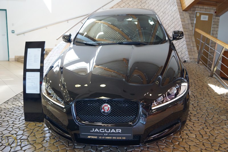  jaguar xe 2015  