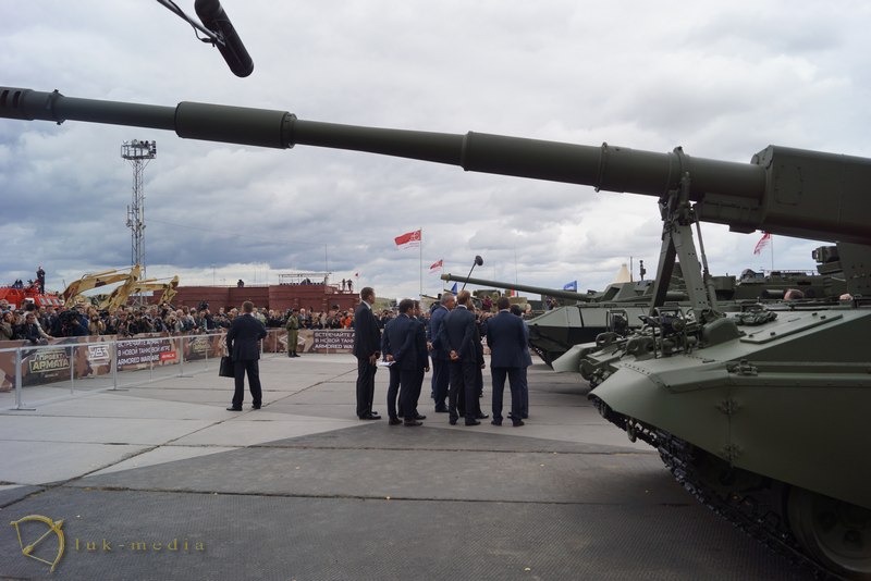 arms expo 2015