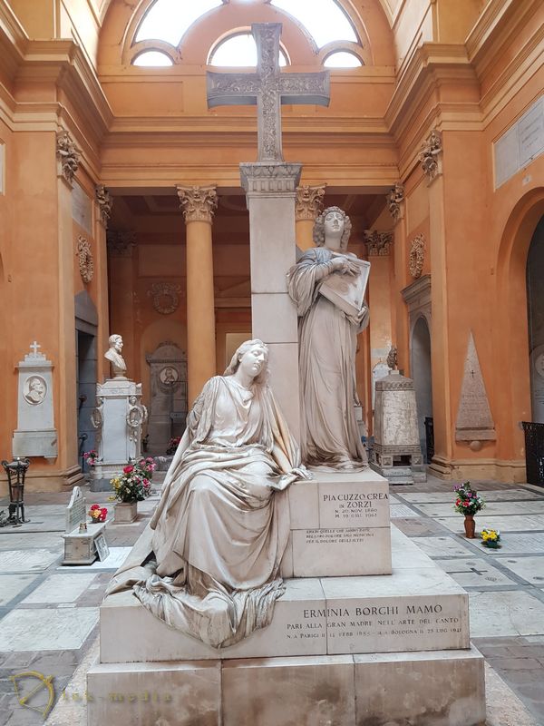 Болонское кладбище Чертоза