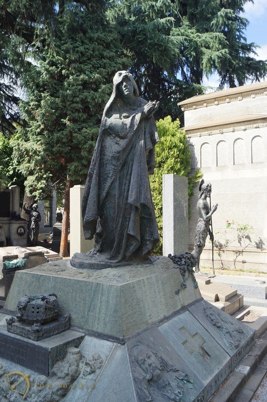 Монументальное кладбище Милана, часть вторая