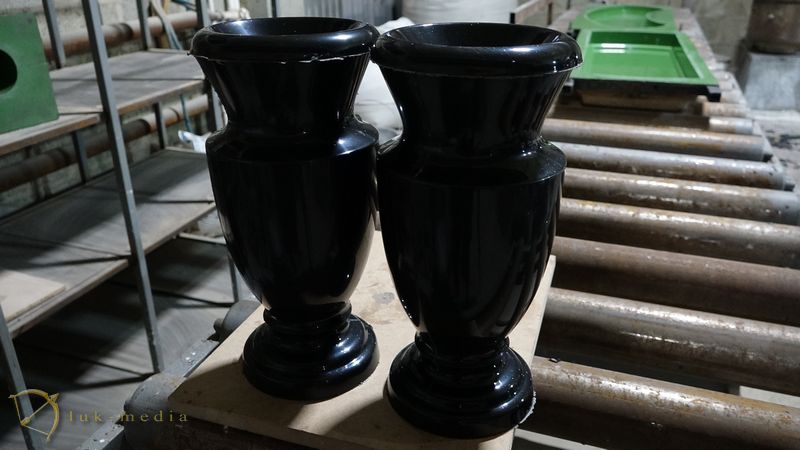  Petrovases