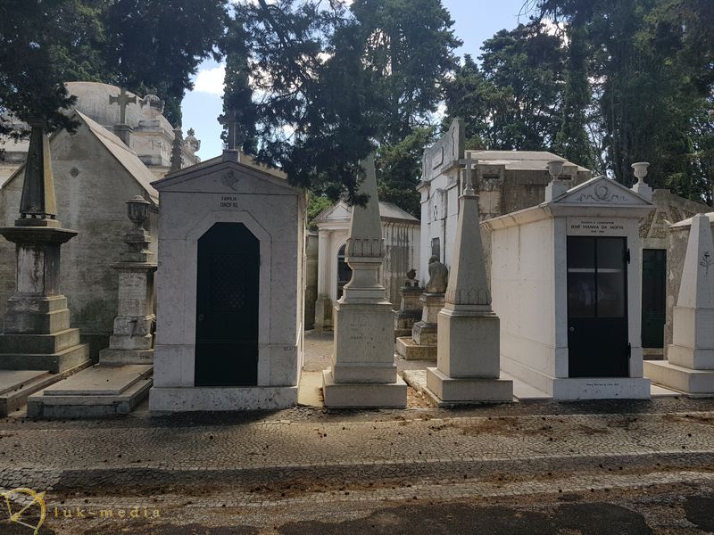 Кладбище Празереш в Лиссабоне